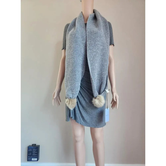 NWT PAUL SMITH Pom Pom Lambswool Scarf Grey 9'' x 66'' - Picture 2 of 11